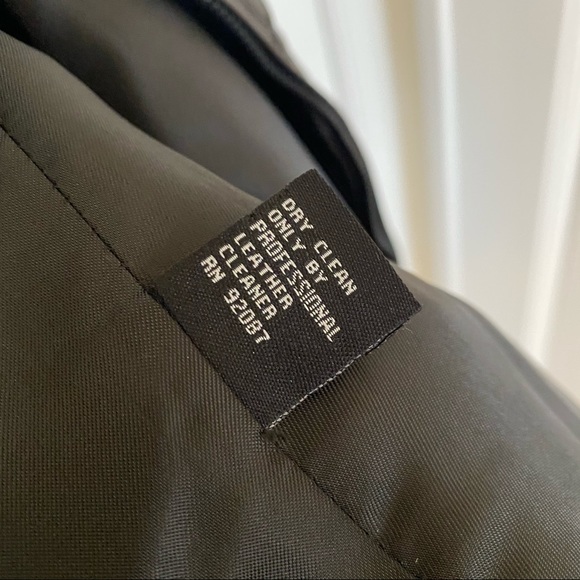 Saks Fifth Avenue Black Leather Jacket XL - Picture 3 of 8